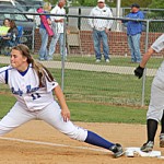 cheyenne Cheyenne McKiney stretches to make the play at first during the Lady Rams' win Friday. Photo by Lisa McNeece